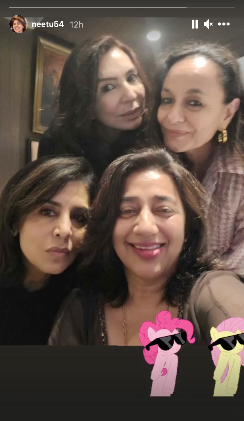 Neetu Kapoor's post with her friends.
