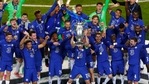 Chelsea captain Cesar Azpilicueta (C) celebrates with the trophy after winning the UEFA Champions League final football match at the Dragao stadium in Porto.(AFP) Chelsea captain Cesar Azpilicueta (C) celebrates with the trophy after winning the UEFA Champions League final football match at the Dragao stadium in Porto.(AFP)