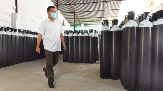 A senior official of the Karnal administration, who is monitoring the distribution of oxygen cylinders, said the demand of LMO for home isolated patients also dipped from 100 cylinders a day during the peak to 50. (HT FILE) A senior official of the Karnal administration, who is monitoring the distribution of oxygen cylinders, said the demand of LMO for home isolated patients also dipped from 100 cylinders a day during the peak to 50. (HT FILE)