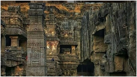 Ajanta and Ellora Caves, Maharashtra: These two caves are located in Aurangabad District and are the most renowned caves in India.(Instagram/ajantaelloracaves)