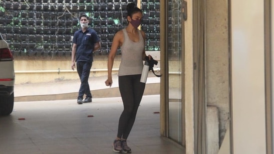 The actor had returned home after nailing a rigorous fitness session and looked radiant with her natural glow. (Varinder Chawla) The actor had returned home after nailing a rigorous fitness session and looked radiant with her natural glow. (Varinder Chawla)