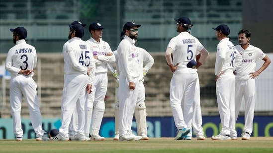 Indian cricket team captain Virat Kohli with teammates.(PTI)