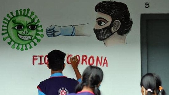 Amid the rising number of Covid-19 cases, several states including Maharashtra, Bihar and Andhra Pradesh extended lockdown or lockdown-like curbs to check the spread of the infection. Amid the rising number of Covid-19 cases, several states including Maharashtra, Bihar and Andhra Pradesh extended lockdown or lockdown-like curbs to check the spread of the infection.