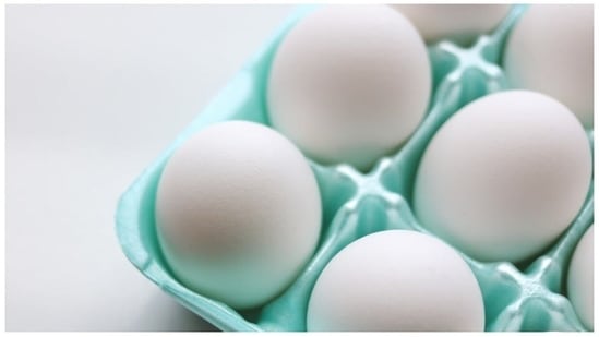 Egg whites and lemon juice: Egg whites help tighten the skin whereas lemon juice is a natural bleaching agent. Mix 1 egg white with 1 tablespoon of lemon juice and apply it all over your legs. Leave it on for 5-10 minutes then rinse.(Unsplash)