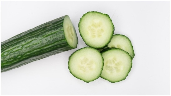 Rose water and cucumber: Cucumber is rich in Vitamin C and has anti-inflammatory properties. Rosewater, on the other hand, calms the skin and opens clogged pores. Take the juice of 1 cucumber, add a few drops of rose water to it and apply it to your skin. Leave it for 10-15 minutes then rinse with cold water.(Unsplash)