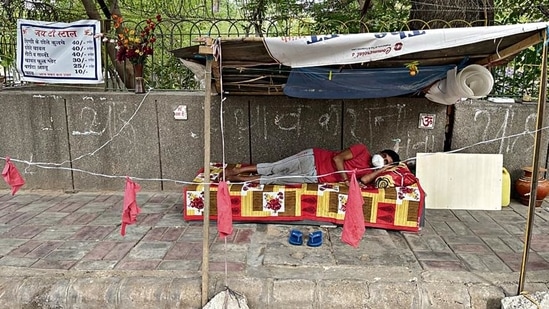 Mukhiya, 33, has been running the stall on this spot, across the road from Aurobindo Market, for 20 years.(Mayank Austen Soofi)