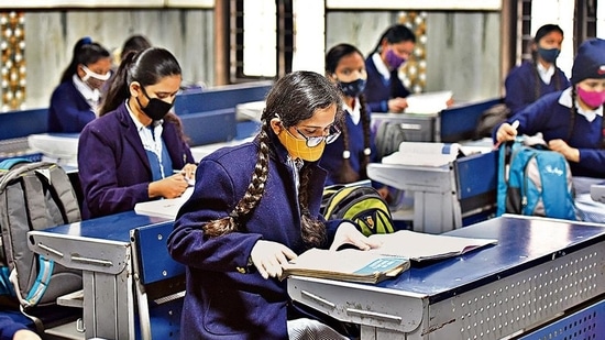 The decision was taken at a high-level meeting chaired by Prime Minister Narendra Modi on Tuesday amid appeals by students, who feared the Central Board of Secondary Education (CBSE) exam could infect them because those under 18 aren’t currently eligible for vaccination.(Raj K Raj/HT Photos) The decision was taken at a high-level meeting chaired by Prime Minister Narendra Modi on Tuesday amid appeals by students, who feared the Central Board of Secondary Education (CBSE) exam could infect them because those under 18 aren’t currently eligible for vaccination.(Raj K Raj/HT Photos)
