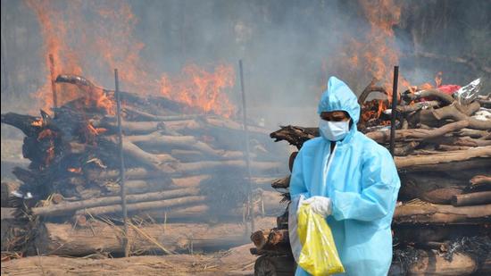 May proved to be the deadliest month, with 373 patients succumbing in Mohali, 275 in Chandigarh and 142 in Panchkula. (HT File Photo) May proved to be the deadliest month, with 373 patients succumbing in Mohali, 275 in Chandigarh and 142 in Panchkula. (HT File Photo)