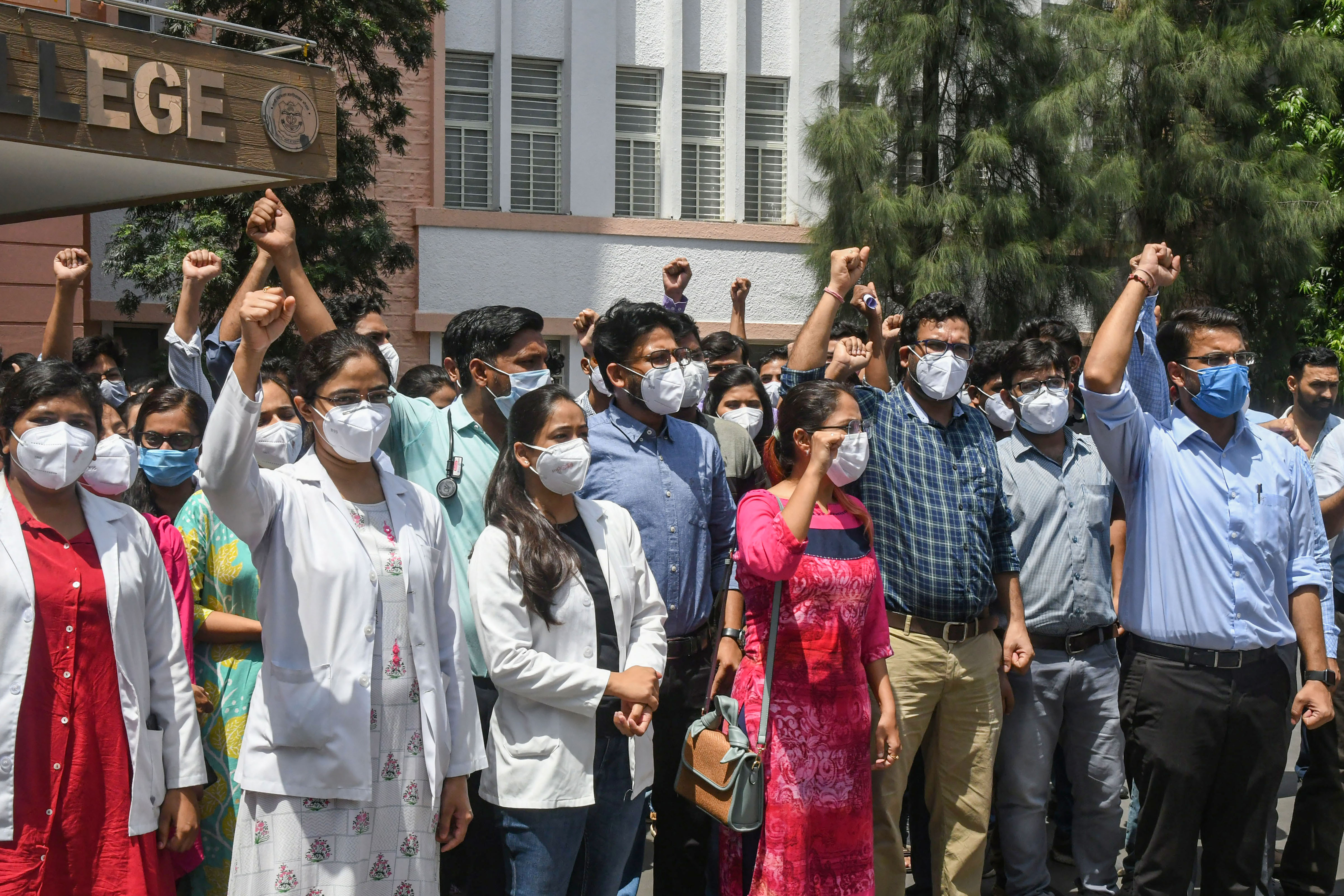 MP junior doctors' stir: Govt issues hostel eviction notices (PTI)