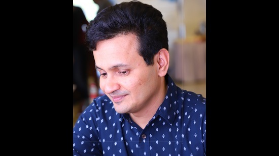 Author Saikat Majumdar (Courtesy the author) Author Saikat Majumdar (Courtesy the author)