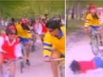 Kajol shared a video clip from her 1998 film Kuch Kuch Hota Hai. Kajol shared a video clip from her 1998 film Kuch Kuch Hota Hai.