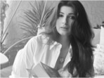 Twinkle Khanna re-reads Arundhati Roy’s The God of Small Things in new pics(Instagram/@twinklerkhanna) Twinkle Khanna re-reads Arundhati Roy’s The God of Small Things in new pics(Instagram/@twinklerkhanna)