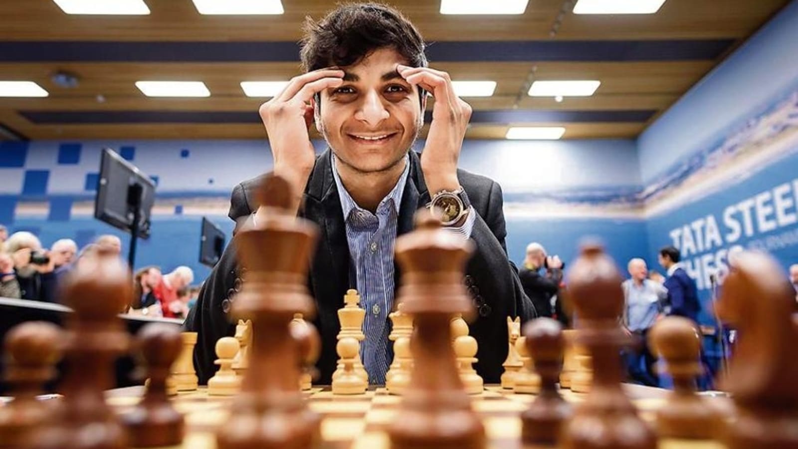 Chess grandmaster Harikrishna from Andhra enters top 10 in world