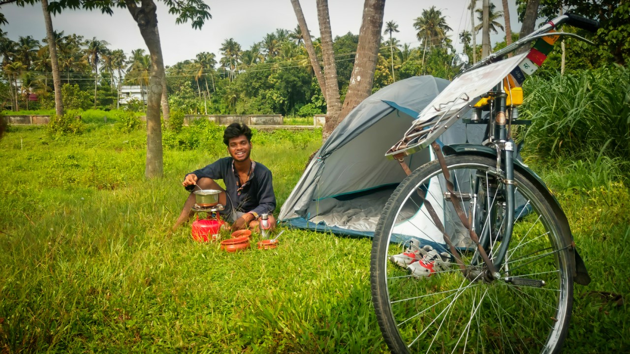 On his journey, Nidhin Maliyekkal would set up his tea stand after a long day of cycling, and make and sell tea to survive. On his journey, Nidhin Maliyekkal would set up his tea stand after a long day of cycling, and make and sell tea to survive.