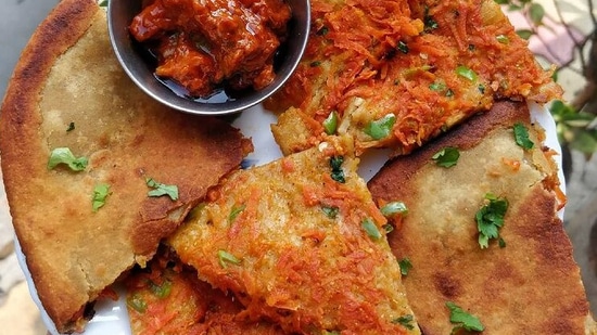 Carrot paratha: You can have this for lunch or dinner. Add other vegetables to make the dish even more interesting.(Instagram/india_explore__food)