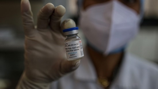 Vaccinations for the 18-45 age group -- Covaxin and Covishield -- have been suspended at all 368 Delhi government centres for around two weeks now. (Bloomberg) Vaccinations for the 18-45 age group -- Covaxin and Covishield -- have been suspended at all 368 Delhi government centres for around two weeks now. (Bloomberg)