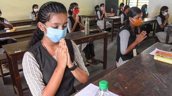 Karnataka PUC II exams cancelled, to conduct SSLC exams in third week of July - Hindustan Times