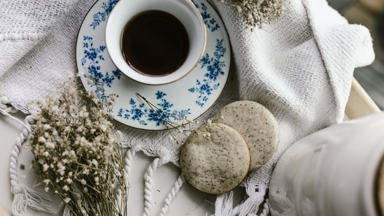 Black tea: This popular Indian beverage may have benefits for heart health, digestion, controlling blood sugar levels, and many more.(Unsplash)