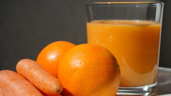 Increase vitamin C intake: It is believed that vitamin C increases the acidity of the urine and kills bacteria that cause infections.(Unsplash)