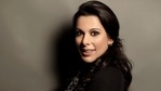 Pooja Bedi has supported Juhi Chawla. Pooja Bedi has supported Juhi Chawla.