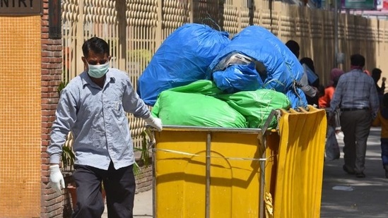 According to a Central Pollution Control Board report, India produced 45,308 tonnes of Covid-19 biomedical waste between June 2020 and May 10, 2021  (Sanchit Khanna/HT PHOTO)