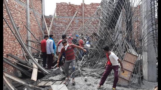 Four labourers were injured after a roof of an illegal under-construction building collapsed in Patiala on June 3. HT file Four labourers were injured after a roof of an illegal under-construction building collapsed in Patiala on June 3. HT file