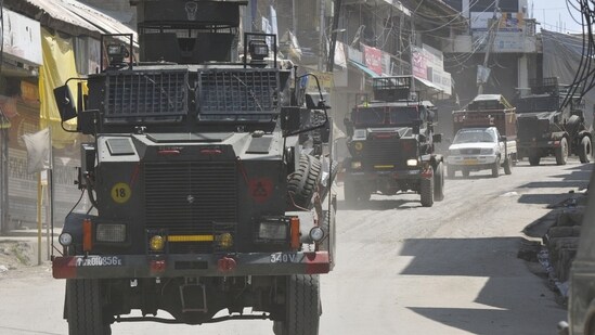 Security forces personnel leaving in armoured vehicles in Jammu and Kashmir, India. (File photo by Waseem Andrabi/Hindustan Times)