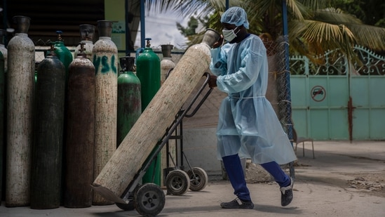 India's Covid-19 daily count has seen a fall in the past few weeks. (AP) India's Covid-19 daily count has seen a fall in the past few weeks. (AP)