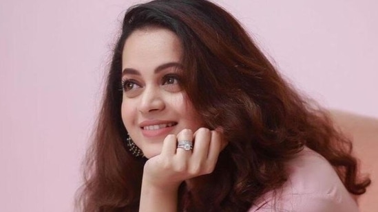 Bhavana made her acting debut with Malayalam romantic drama, Nammal in 2002. Bhavana made her acting debut with Malayalam romantic drama, Nammal in 2002.