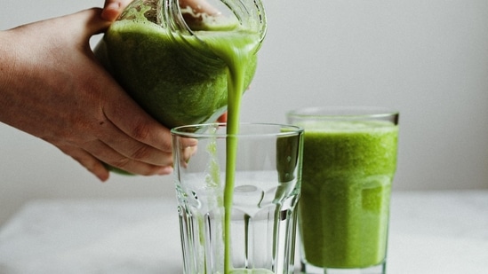 Tomato-Kale Smoothie: This requires a lot of ingredients like Greek yoghurt, lime juice, kale, ground cumin, diced tomatoes, cucumber, celery and ice. Though it takes a little longer to prepare, once it is ready you will not stop drinking till the last drop.(Unsplash)