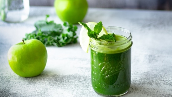 Green apple juice: To make this, you will need 1 green apple, 4 celery stalks, 1/2 medium cucumber and 1/2 inch ginger. Put all the ingredients in a juicer, pour the juice in a glass and enjoy.(Unsplash)