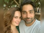 Evelyn Sharma and Tushaan Bhindi got married on May 15. Evelyn Sharma and Tushaan Bhindi got married on May 15.