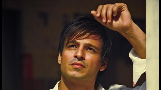 Actor Vivek Oberoi feels it is time to introspect in Bollywood.