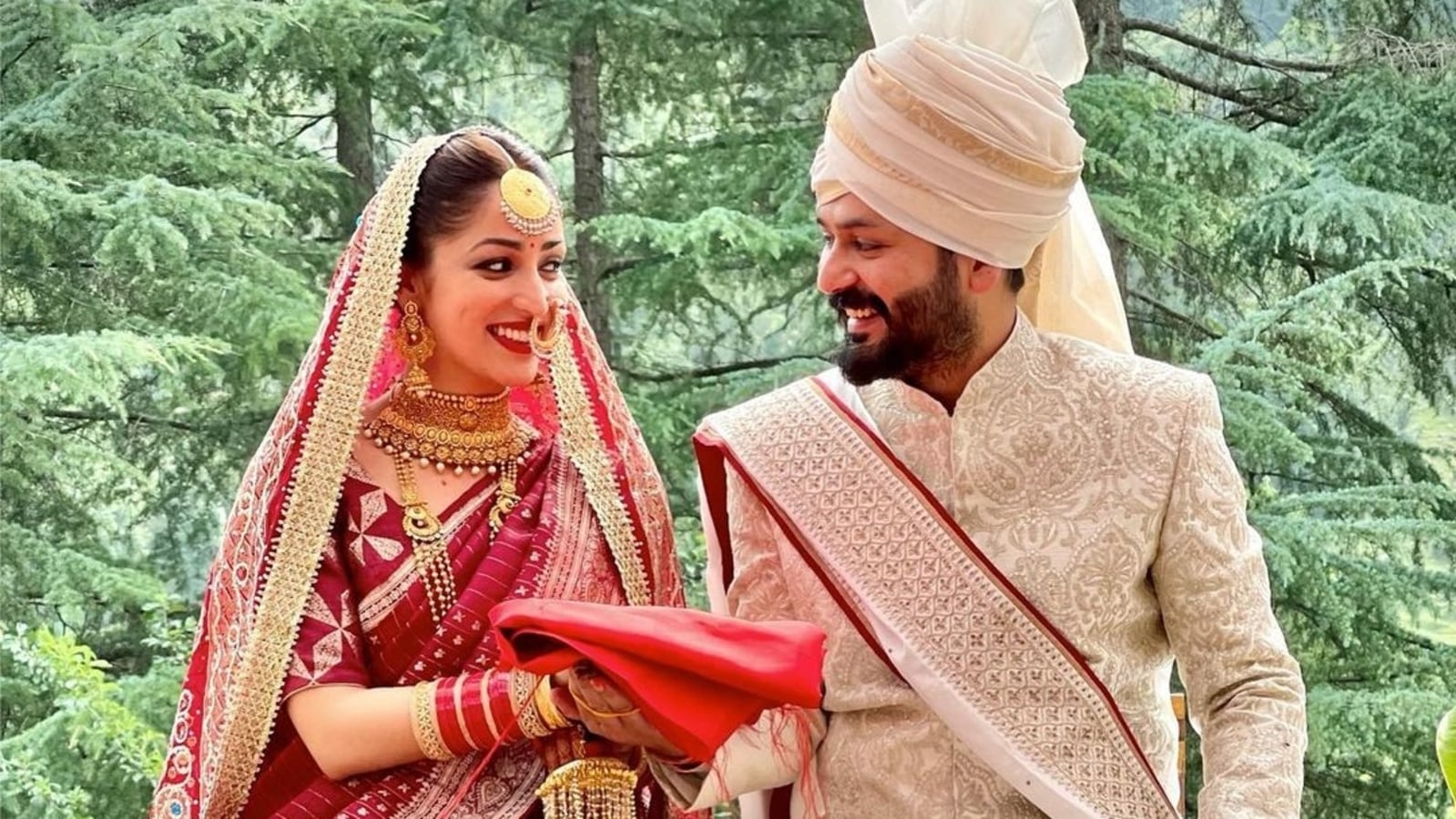 Yami Gautam With Xxx Videos - Yami Gautam's wedding planner reveals details of ceremonies, says he made  arrangements on one-day notice | Bollywood - Hindustan Times