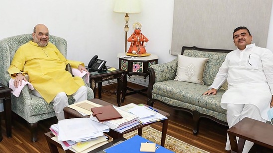 Leader of opposition of the West Bengal legislative assembly and BJP MLA Suvendu Adhikari called on Home Minister Amit Shah.(PTI)