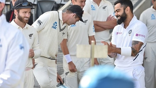 Kane Williamson and Virat Kohli during the 2020 Test series. (Getty Images)