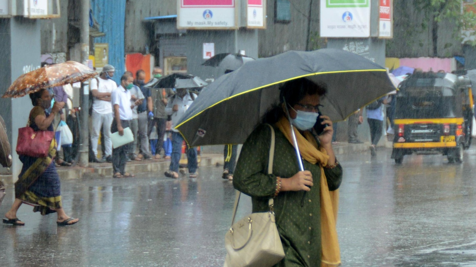 Mumbai Receives Heavy Rain As Monsoon Advances Over Maharashtra ...