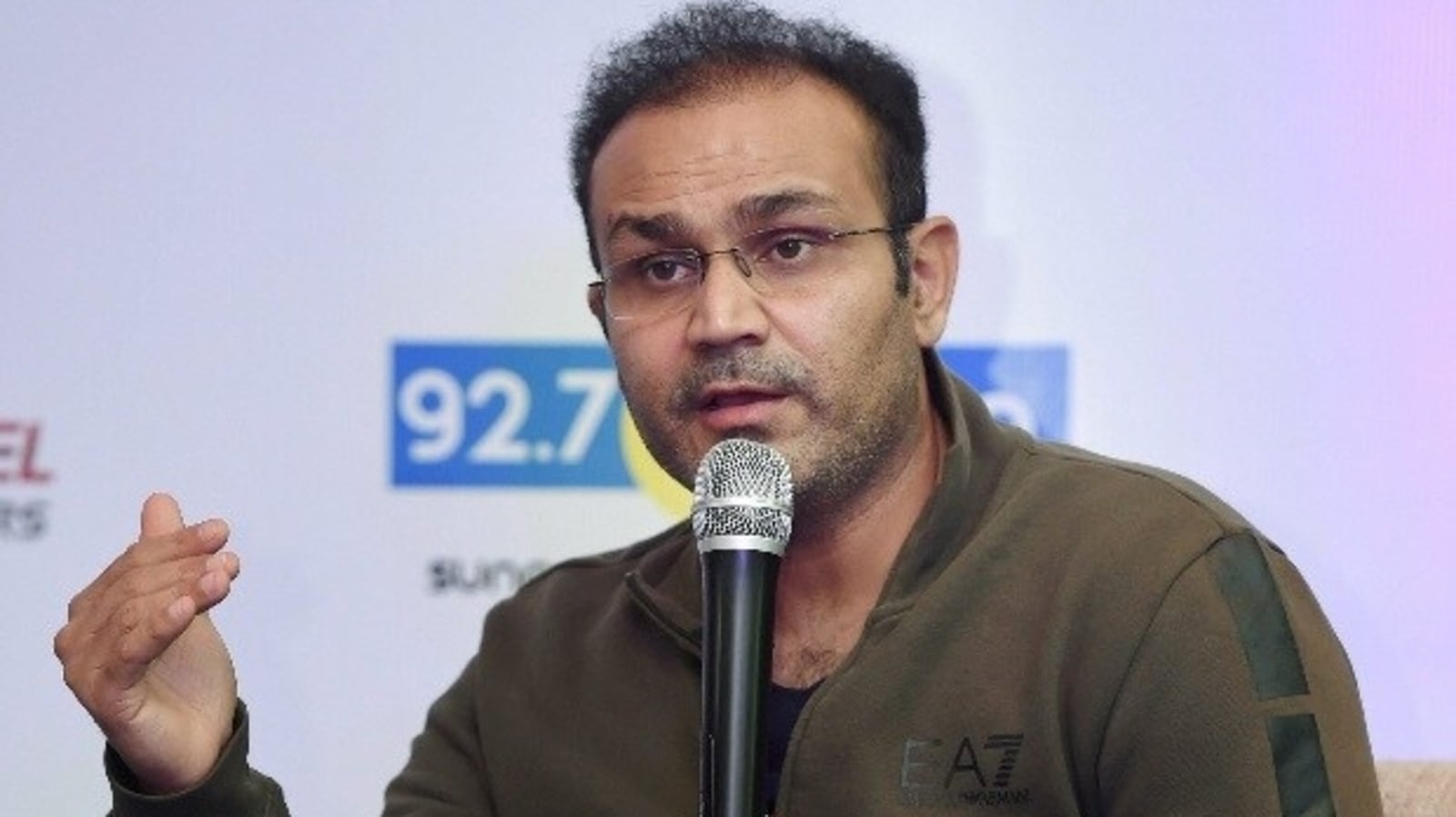 25 வருஷமா கிரிக்கெட்டில் இருந்து ஒரு பயனும் இல்லை. ஆப்கானிஸ்தான் அணியை பாருங்க. பங்களாதேஷ் அணியை விமர்சித்த சேவாக்.