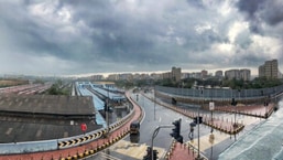 The image shows a glimpse of Mumbai rains.