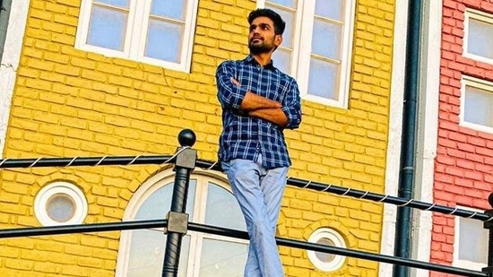Happy Ahrodiya Happy Ahrodiya
