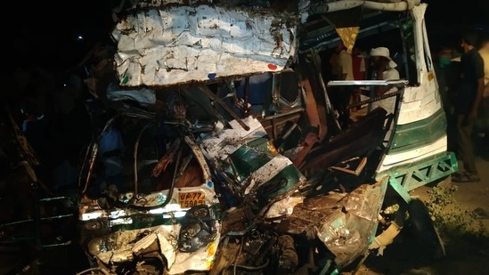 As many as 17 people died in the accident that took place on Tuesday nigh in UP's Kanpur.(Sourced) As many as 17 people died in the accident that took place on Tuesday nigh in UP's Kanpur.(Sourced)
