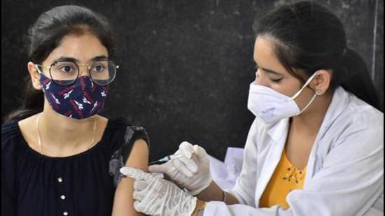 With many US universities opening up to international students and planning in-person classes from autumn, students are required to be fully vaccinated. (Image used for representation). (HT PHOTO.) With many US universities opening up to international students and planning in-person classes from autumn, students are required to be fully vaccinated. (Image used for representation). (HT PHOTO.)