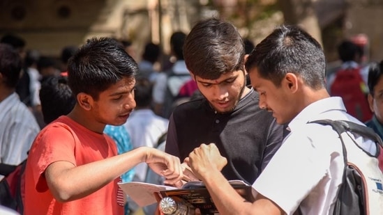 Telangana class 12 board exams 2021: According to an official notice issued by the Telangana State Board of Intermediate Education, a committee is being constituted to finalise the process to provide marks to the students.(HT file) Telangana class 12 board exams 2021: According to an official notice issued by the Telangana State Board of Intermediate Education, a committee is being constituted to finalise the process to provide marks to the students.(HT file)