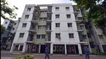 Kolkata: Security personnel deployed at the apartment complex at New Town where two Punjab gangsters, Jaipal Singh Bhullar and Jaspreet Jassi, were shot dead in an encounter with West Bengal special task force personnel. One police inspector was injured in the gunfight. (PTI) Kolkata: Security personnel deployed at the apartment complex at New Town where two Punjab gangsters, Jaipal Singh Bhullar and Jaspreet Jassi, were shot dead in an encounter with West Bengal special task force personnel. One police inspector was injured in the gunfight. (PTI)