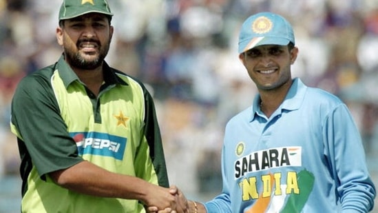 Inzamam-Ul-Haq and Sourav Ganguly during the 2004 ODI series. (Getty Images) Inzamam-Ul-Haq and Sourav Ganguly during the 2004 ODI series. (Getty Images)
