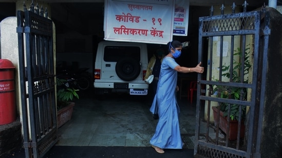 Covid-19 vaccinations at the C.R. Wadia Hospital had to be stopped for two days after warnings of heavy rains from in Thane, Mumbai on June 10. Traffic jams for hours, waterlogging on streets and other routine disruptions brought life to a standstill in Mumbai and its suburbs soon after the rains hit.(Praful Gangurde / HT Photo)