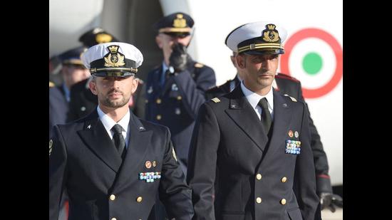 (From left) Italian marines Salvatore Girone, and Massimiliano Latorre. (File photo)