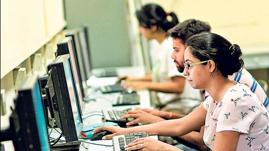 For the remaining 60% dues under the post-matric scholarship, Punjab government and joint association of colleges will follow up with the central government. (HT file photo for representational purpose only)