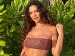 Esha Gupta kickstarts weekend fitness routine with Low Lunge pose, see new post(Instagram/@egupta) Esha Gupta kickstarts weekend fitness routine with Low Lunge pose, see new post(Instagram/@egupta)