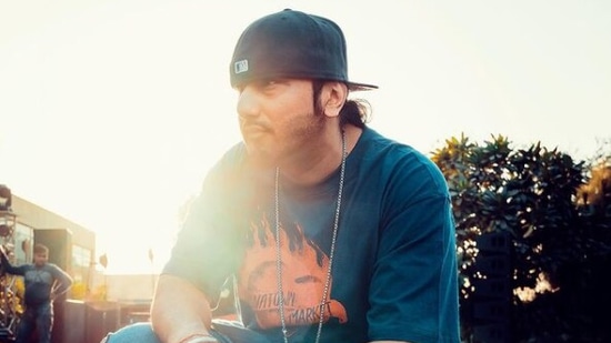 Yo Yo Honey Singh: The rapper, who was diagnosed with bipolar disorder, admitted how “scary” that phase was in one of his interviews with a media house. It took a toll on his health and he gained a lot of weight during that time.(Instagram/yoyohoneysingh)